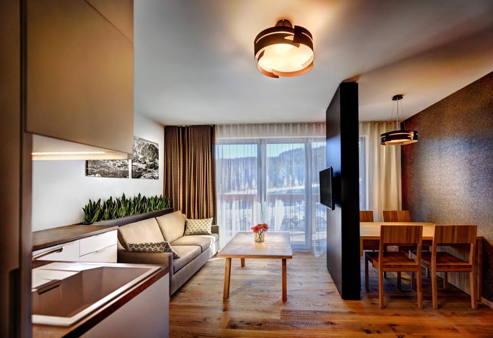 Living room, kitchen