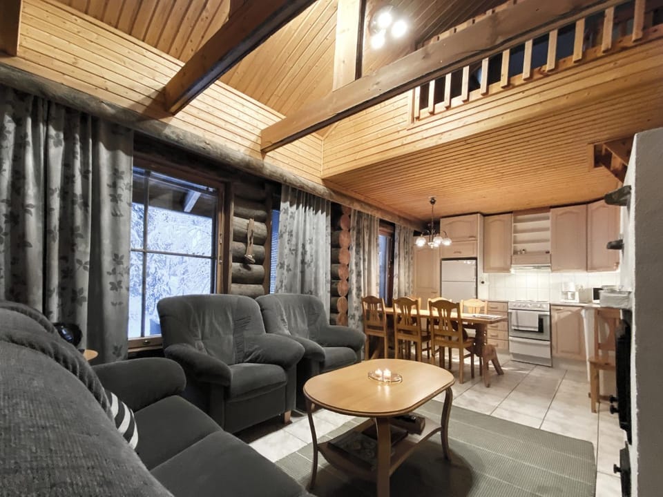 Living room, Seating area, Dining area, kitchen