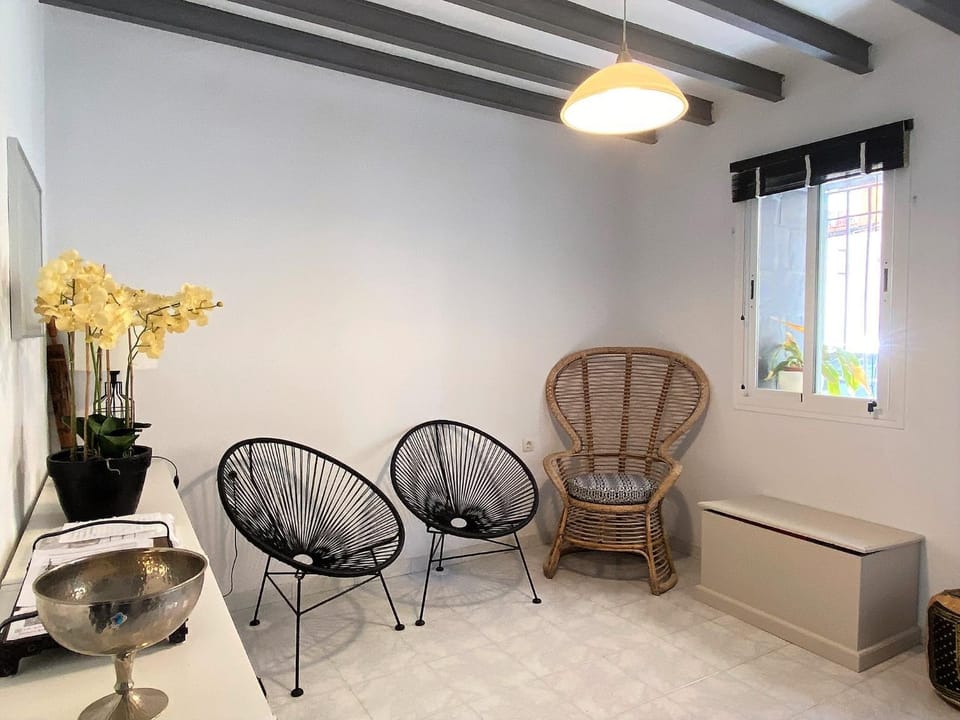 Communal lounge/ TV room, Living room
