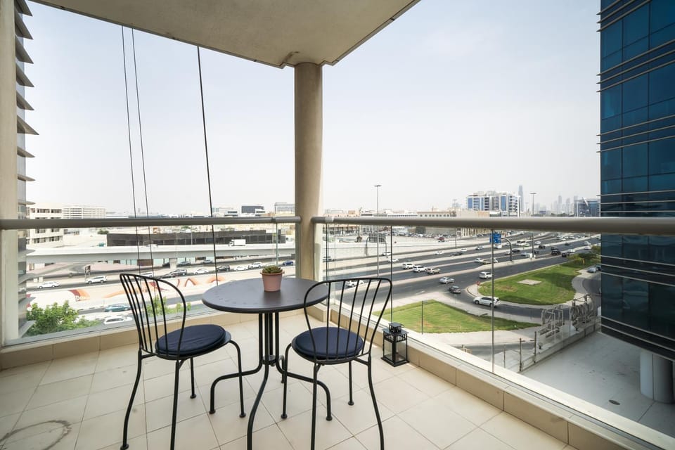 Balcony/Terrace, City view
