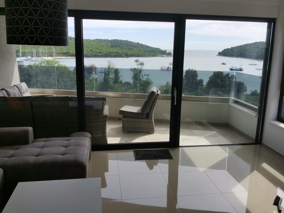 Molly Apartment in Banjole