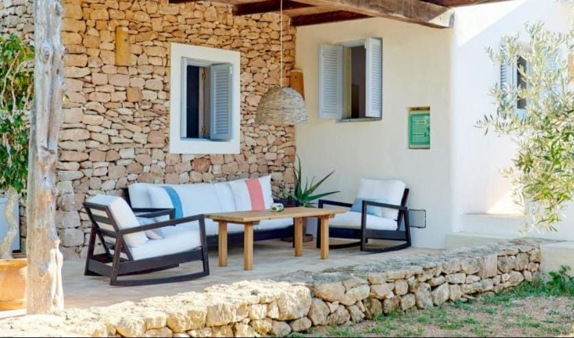 Patio, Seating area