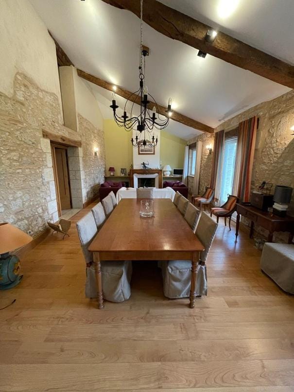 LA FERME DE VILLENEUVE Bed and Breakfast in Occitanie