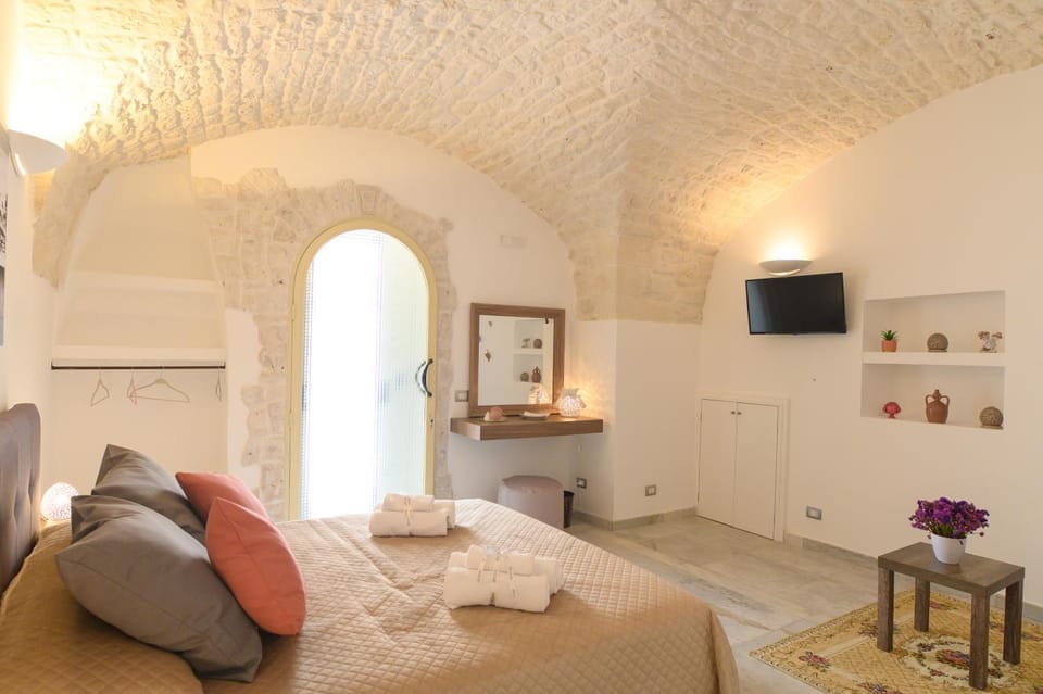 Communal lounge/ TV room, TV and multimedia, Living room, Photo of the whole room, Seating area