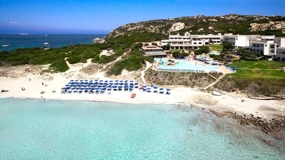 Day, Natural landscape, Bird's eye view, Summer, Garden, Beach, Beach, On site, Garden view, Landmark view, Pool view, Sea view, Swimming pool, Swimming pool