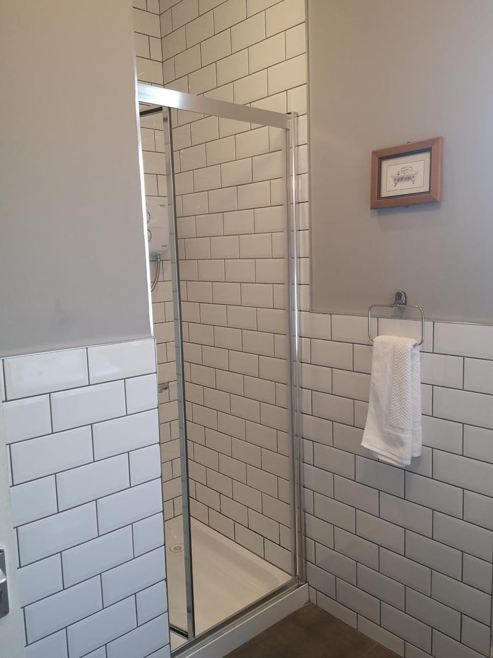 Shower, Bathroom, towels