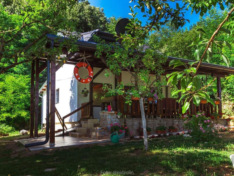 Vila Marina na obali Dunava House in Vojvodina
