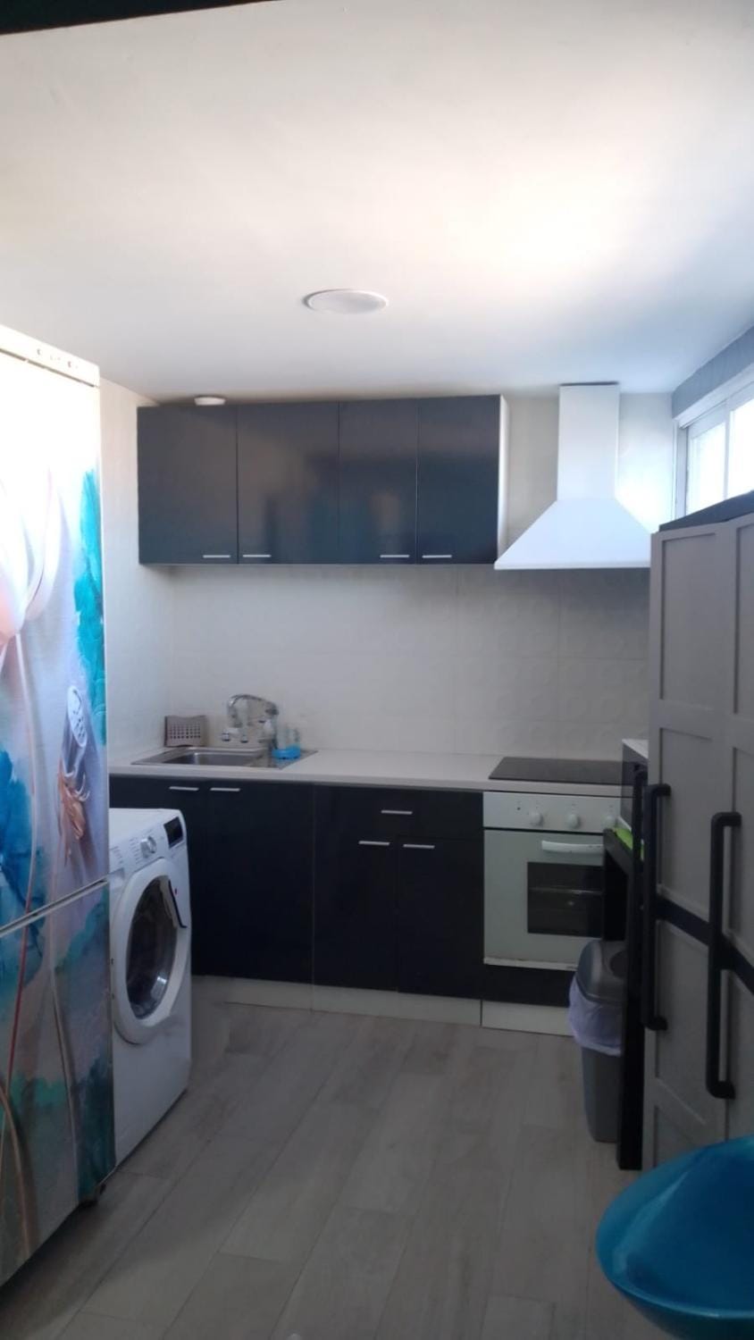 Kitchen or kitchenette, minibar, pet friendly, dryer