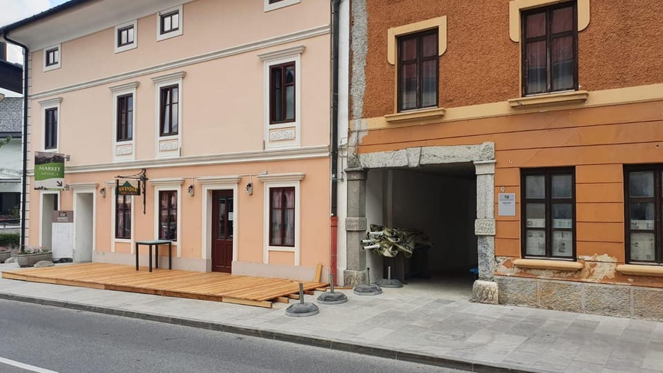 Property building, Neighbourhood, Street view