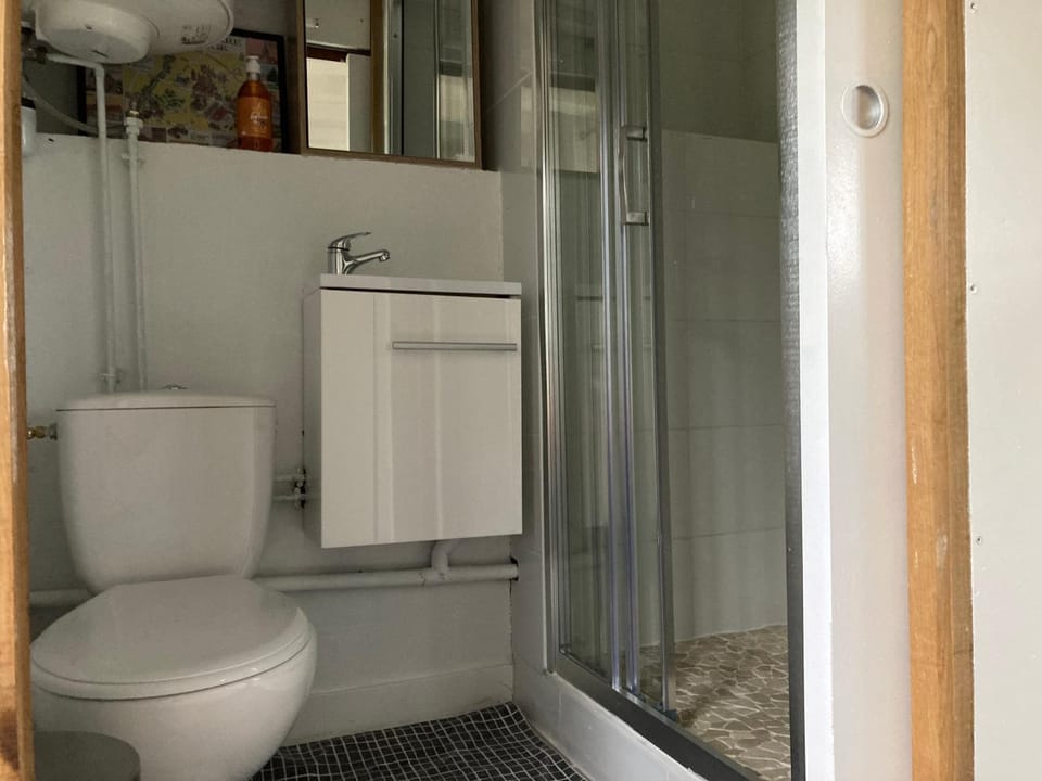 Tiny house du Haras Cour Lozey Apartment in Normandy