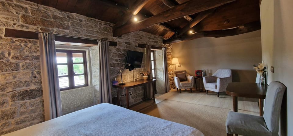 Habitaciones La Cuevona de Guitiriz,Parga, en el camino norte Lugo Country House in Galicia