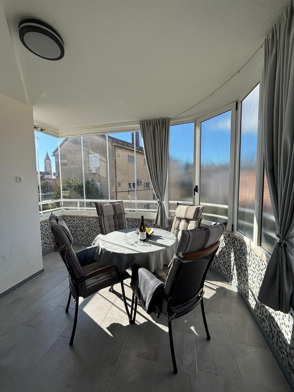 View (from property/room), Balcony/Terrace, Seating area