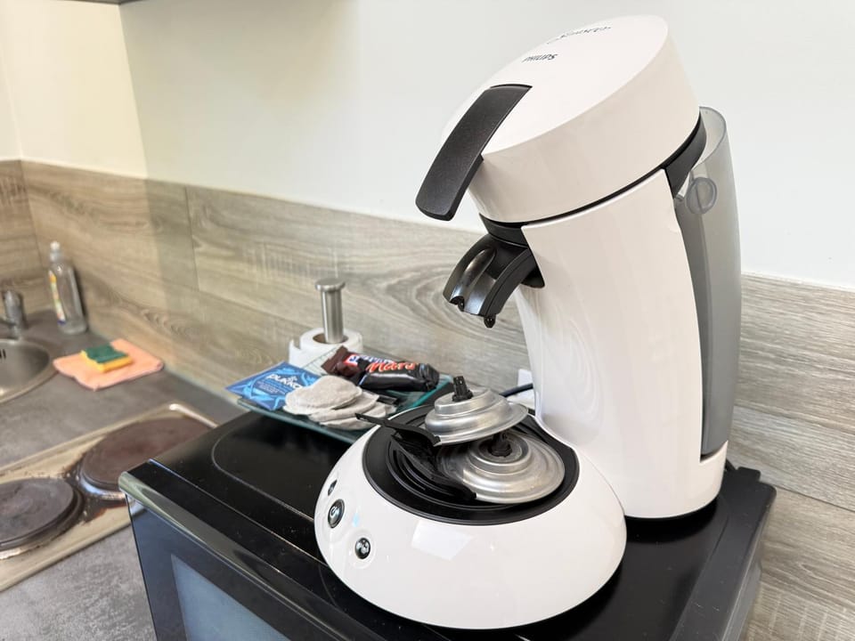 Coffee/tea facilities, Kitchen or kitchenette