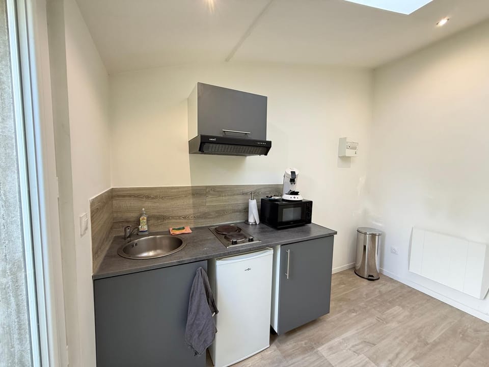 Coffee/tea facilities, Kitchen or kitchenette, minibar