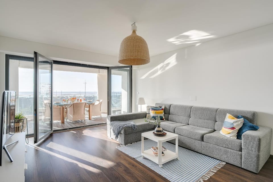 luxury Plazza Sea view House in Costa da Caparica