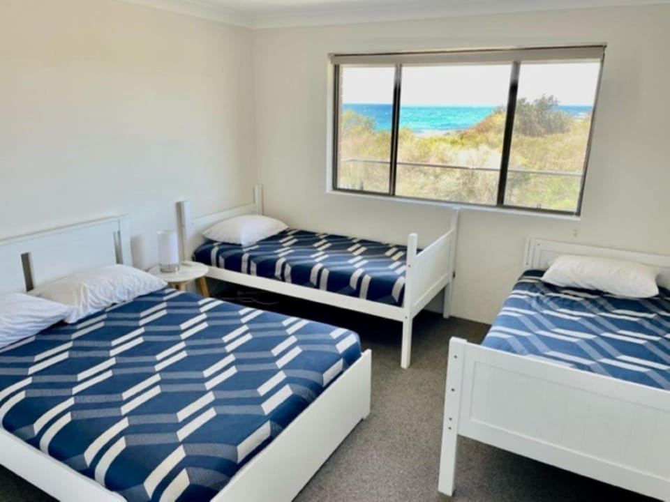 Bedroom, Sea view