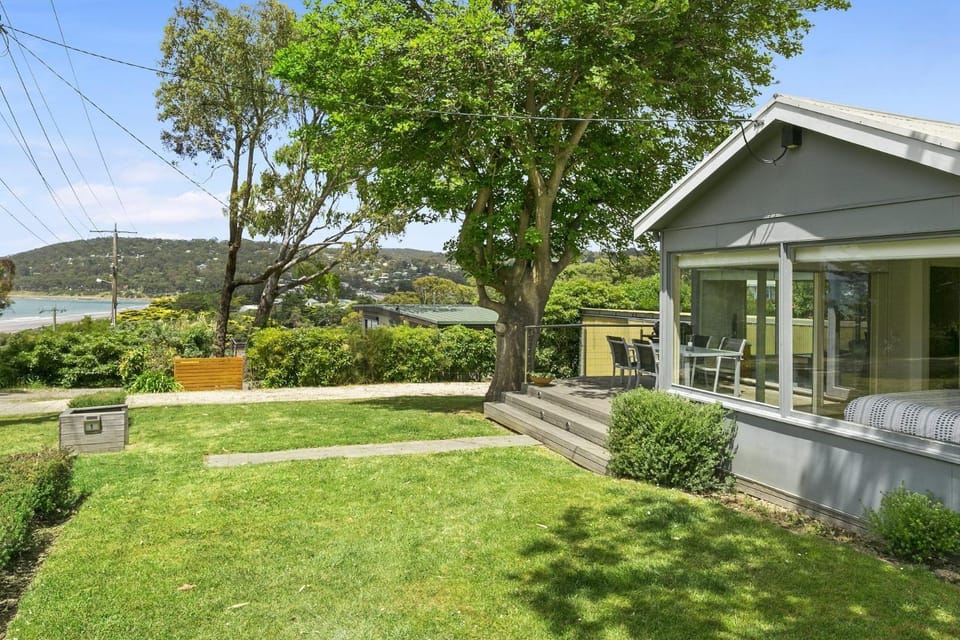 Lorne Suite Lorne House in Lorne