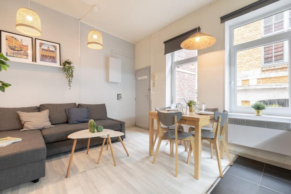 Vieux Lille bright duplex ! 3pers Apartment in Lille