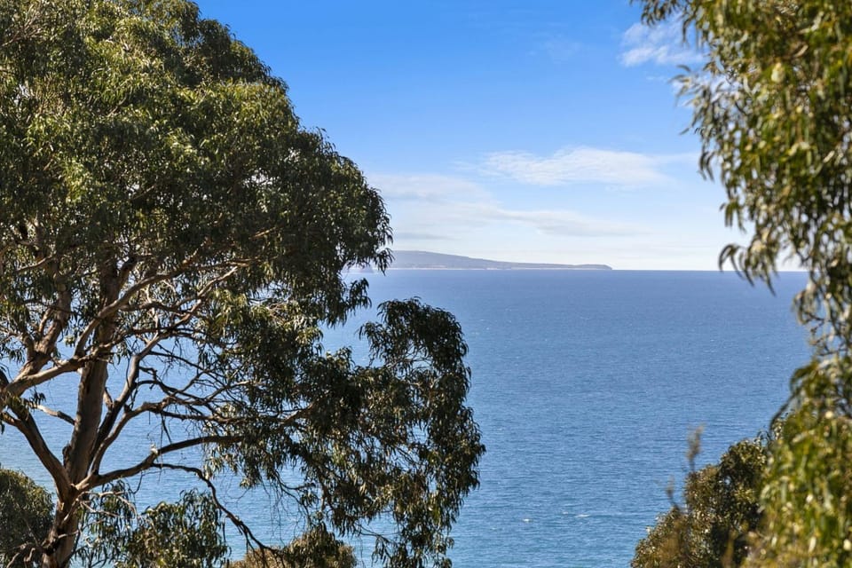 Nearby landmark, Spring, Day, Natural landscape, Sea view