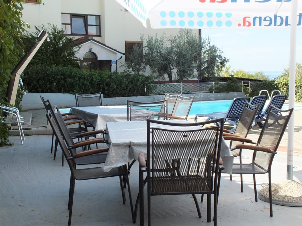 Patio, Balcony/Terrace, Swimming pool
