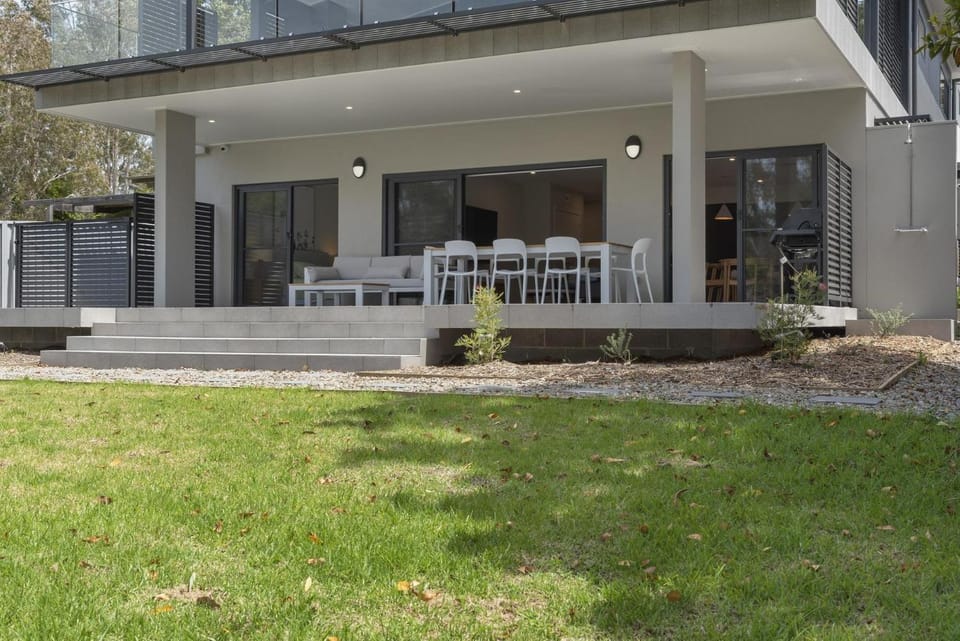 The Hideaway - Belle Escapes Jervis Bay House in Vincentia