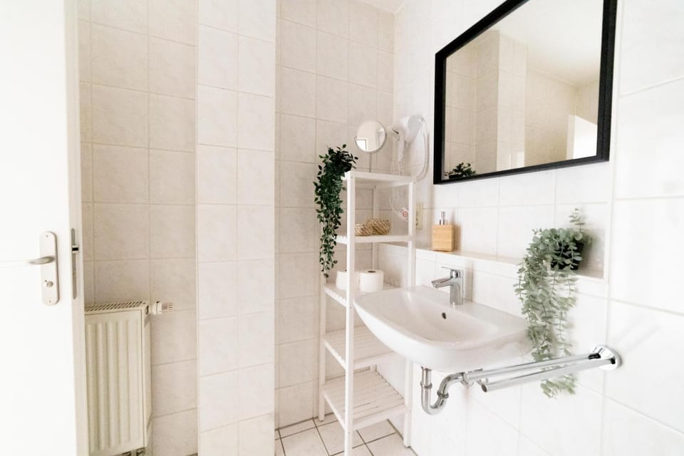 FullHouse - Eisenach - K70 Apartments - Elevator - Balcony - SmartTV Apartment in Eisenach