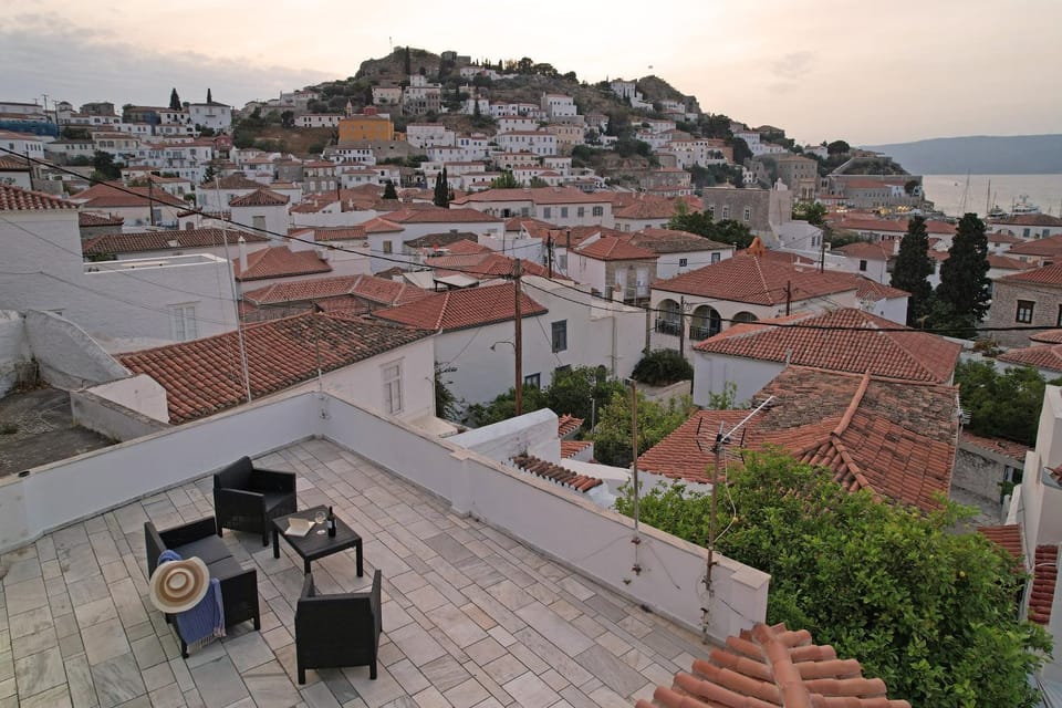 Neighbourhood, City view