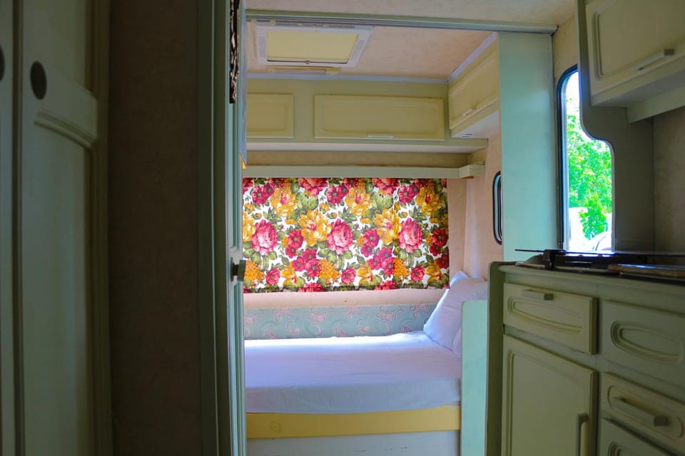 Sunny House Caravans Campground/ 
RV Resort in Burgas Province