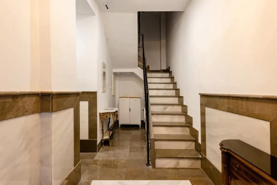 Increíble Apto 2º San Miguel CentroCatedral+Parking+Wifi Apartment in Granada