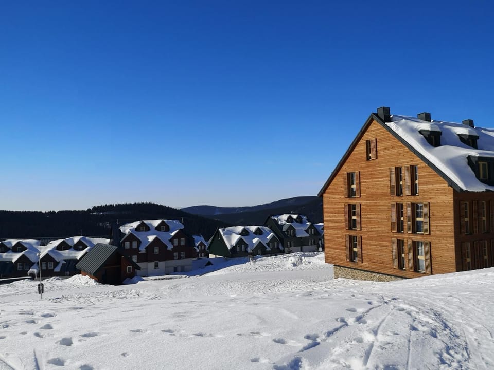 Property building, Winter