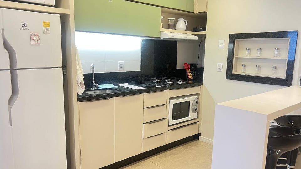 Kitchen or kitchenette, minibar, oven, pet friendly, stove