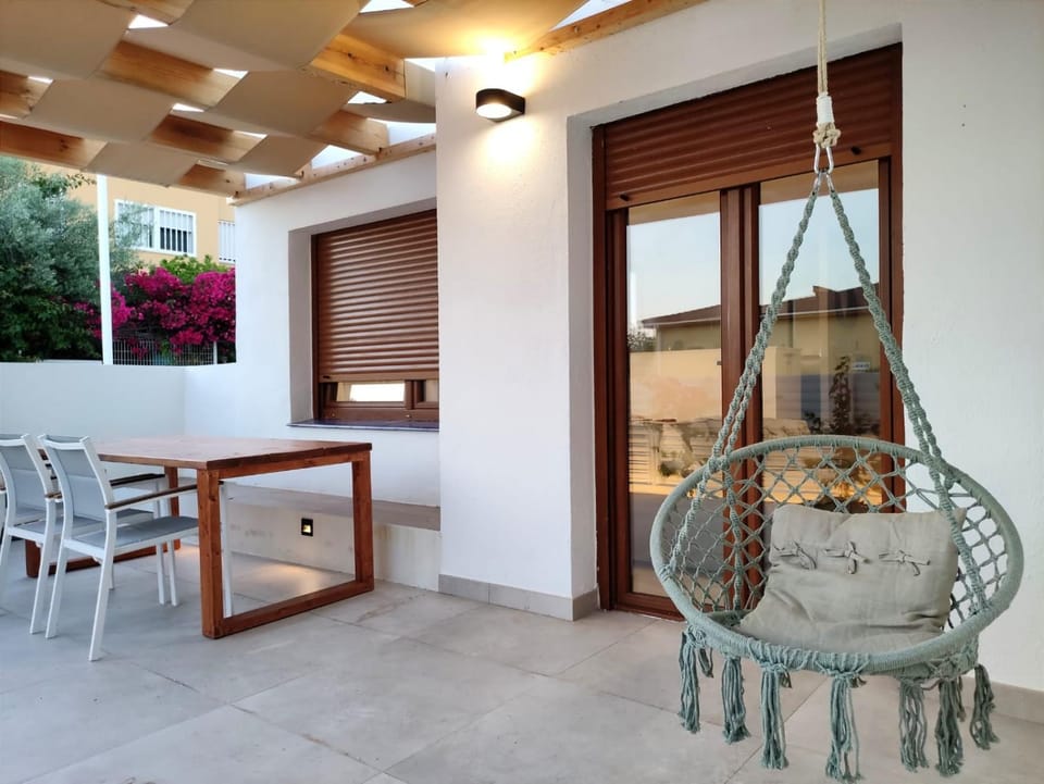 Patio, Off site, Balcony/Terrace, Dining area
