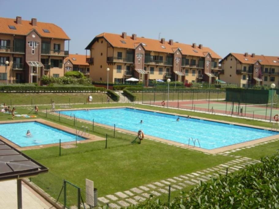 Apartamento con Vistas en Complejo Residencial Apartment in Western coast of Cantabria