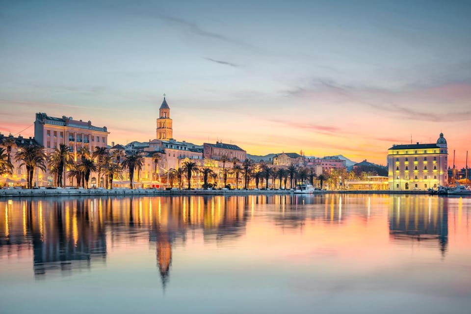 Nearby landmark, City view, Sea view, Location, Sunset