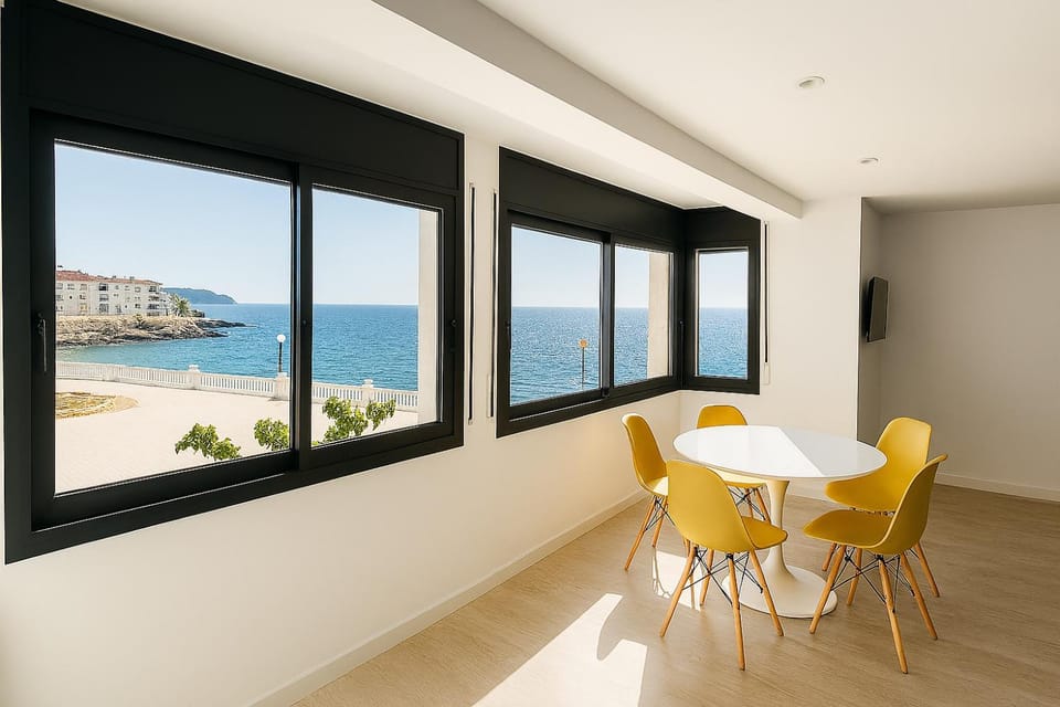 Dining area, Sea view