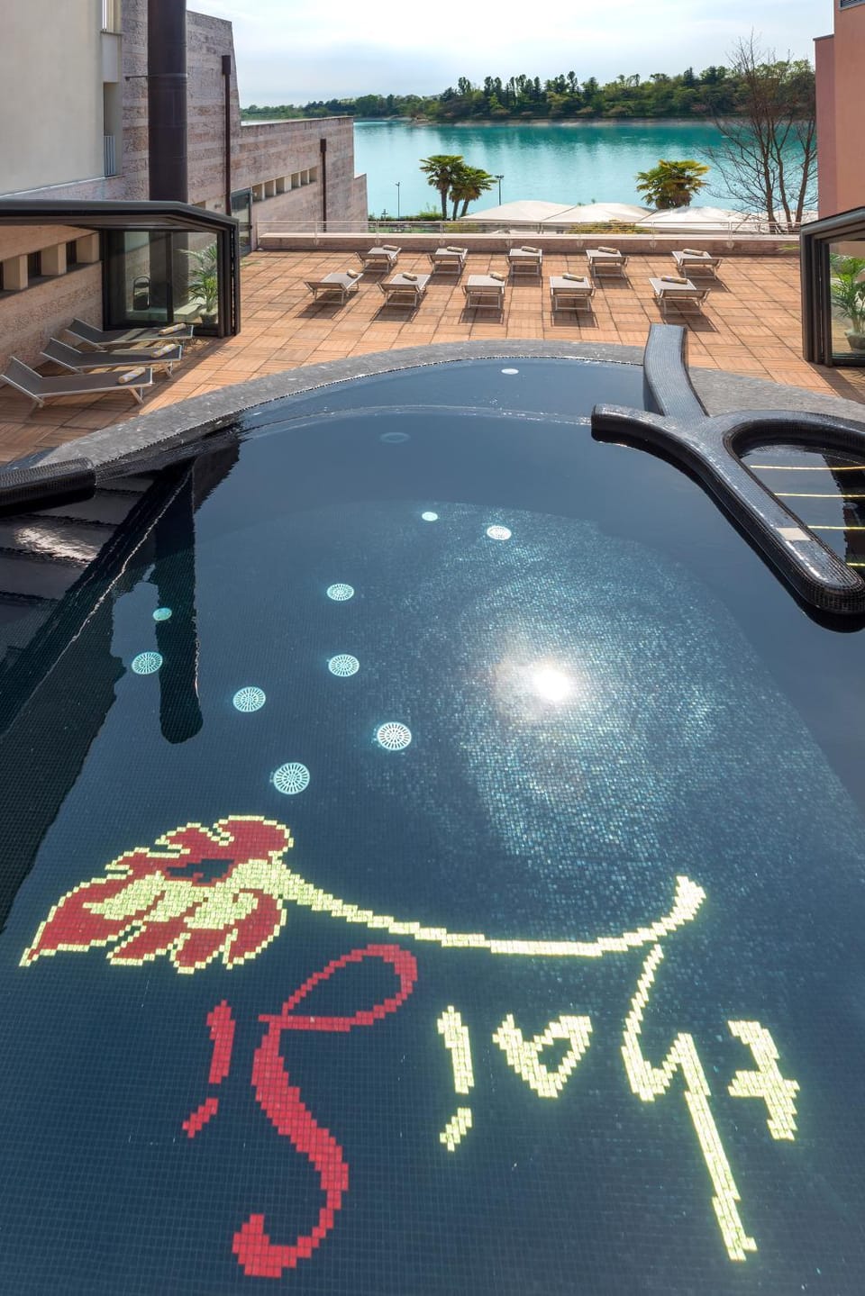 Pool view, Swimming pool