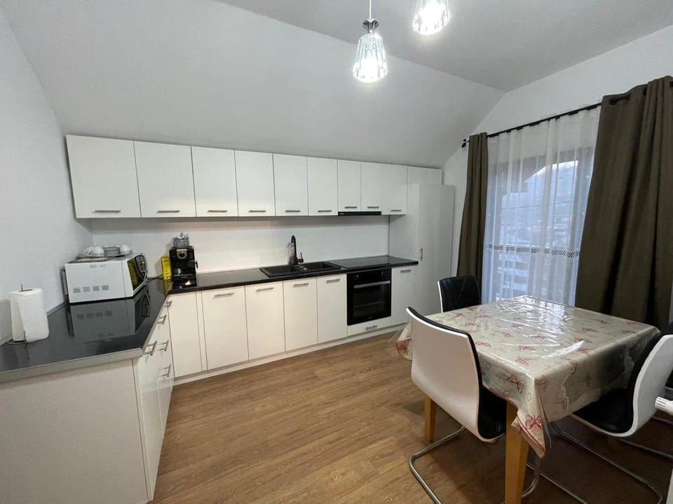 Pensiunea Joreanu Bed and Breakfast in Romania