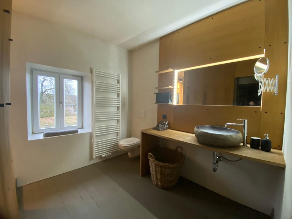 Toilet, Bathroom