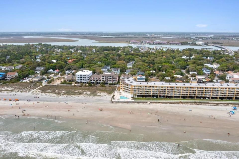 208 W Ashley - Central Location - 2 Mins to the Beach House in Folly Beach