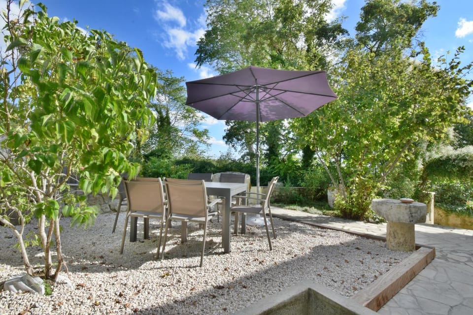 Gîte Le Bon Sens - Domaine la Rose des vents House in Occitanie