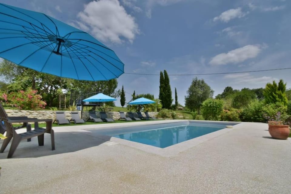 Gîte L'Insouciant - Domaine la Rose des vents House in Occitanie