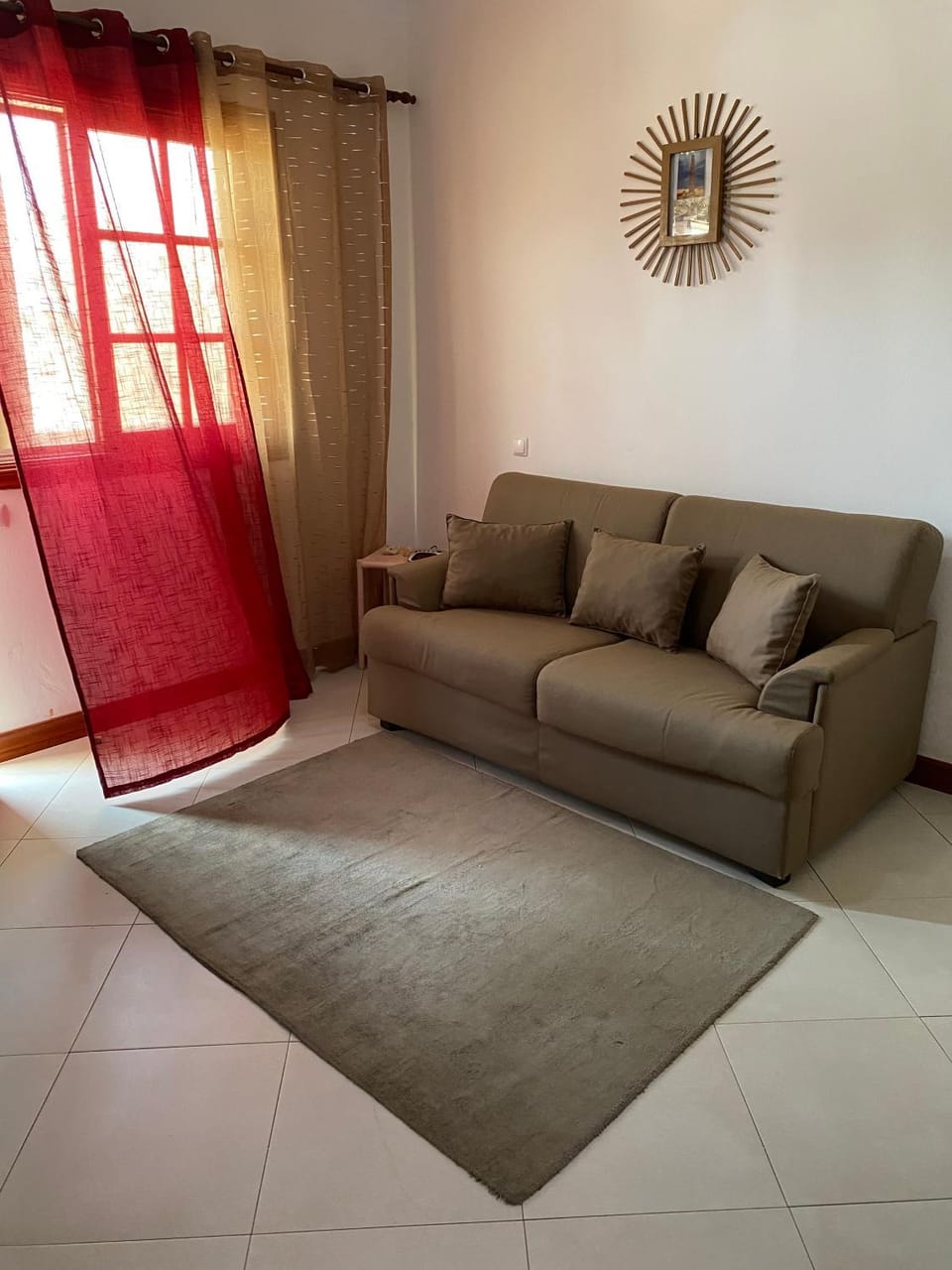 Bed, Living room, Bedroom