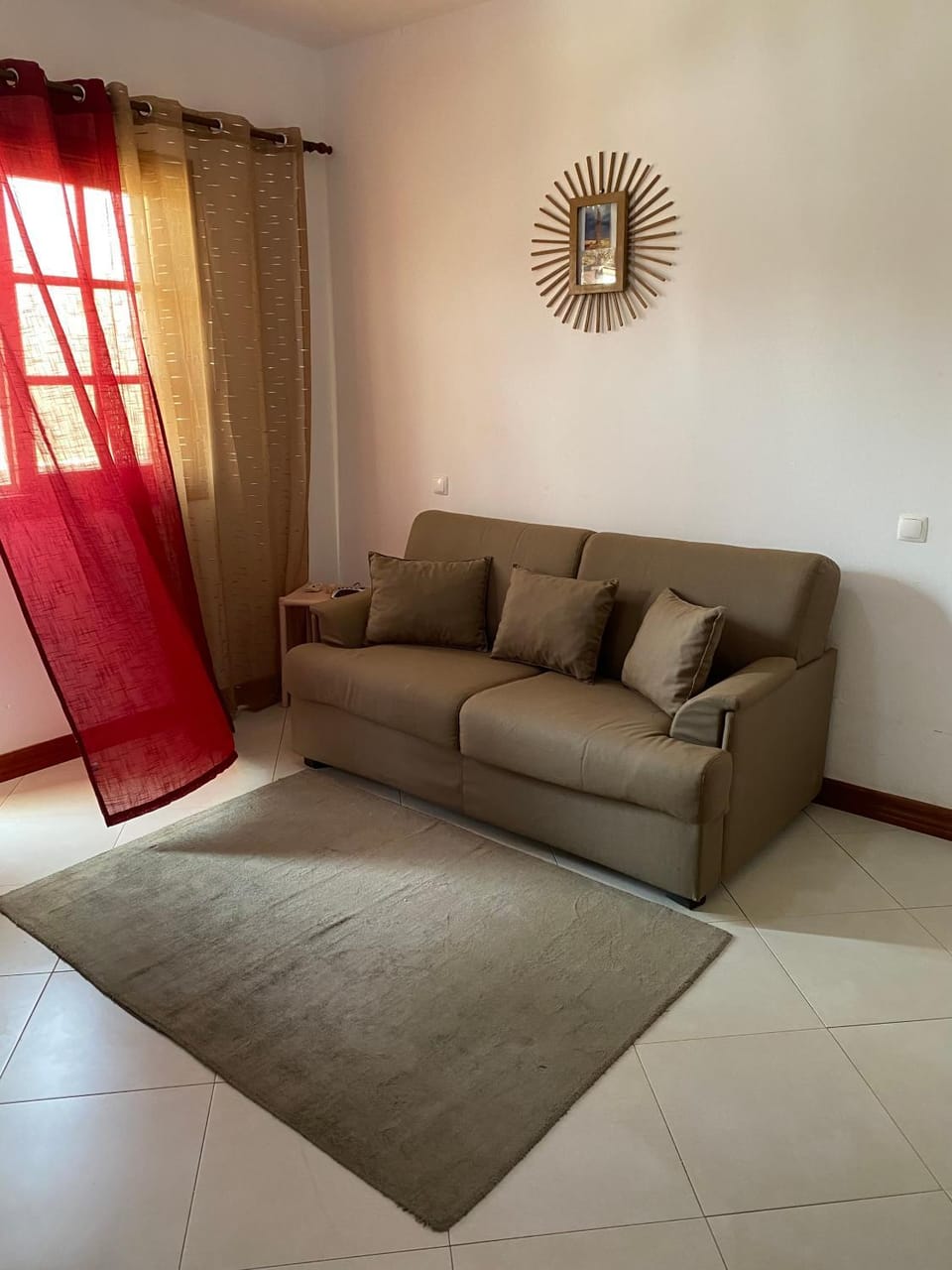 Living room, Photo of the whole room, Bedroom
