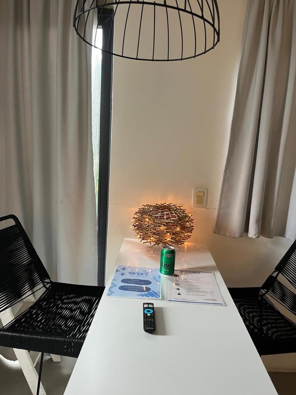 Luminoso Depto 40 metros NUEVO. Excelente Ubicacion Zona Sur. Apartment in Uruguay