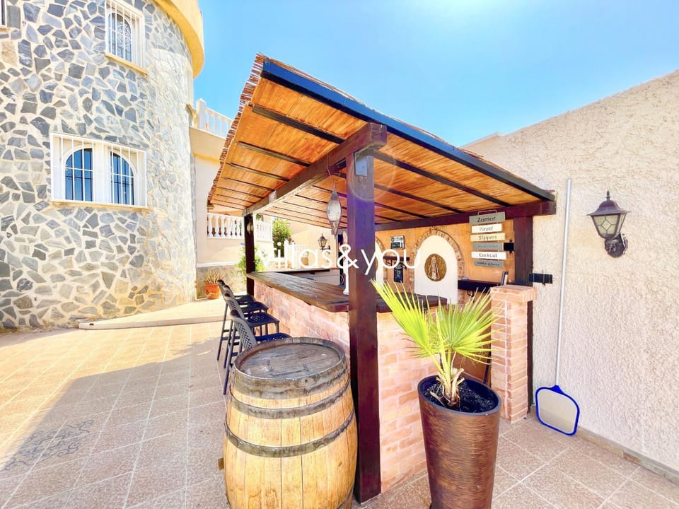 Villa Palmera Ciudad Quesada by Villas&You Villa in Vega Baja del Segura