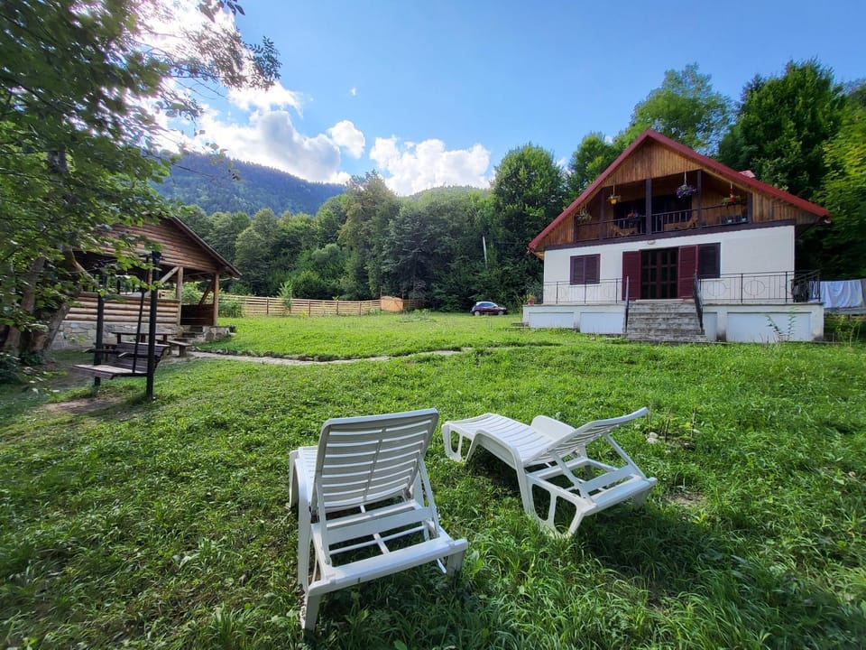 Property building, Natural landscape, Mountain view, sunbed