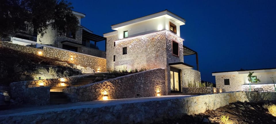 Property building, Night