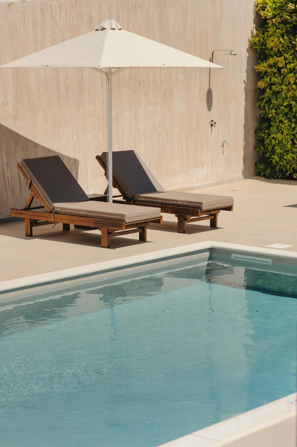 Suites of happiness Apartment hotel in Peloponnese, Western Greece and the Ionian