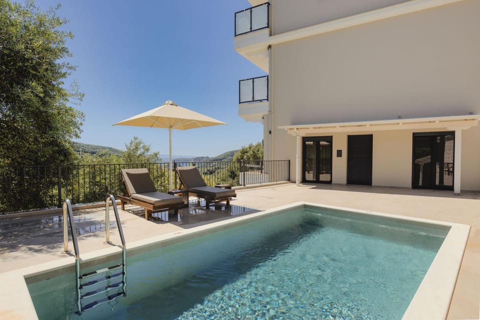 Suites of happiness Apartment hotel in Peloponnese, Western Greece and the Ionian