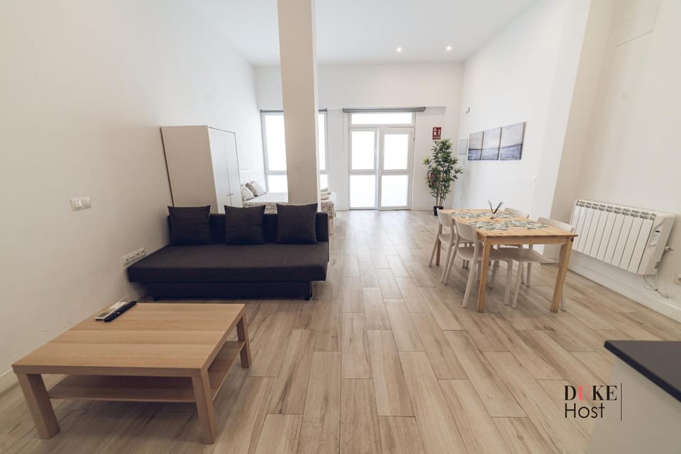 Santa Maria de la cabeza Apartments Apartment in Madrid